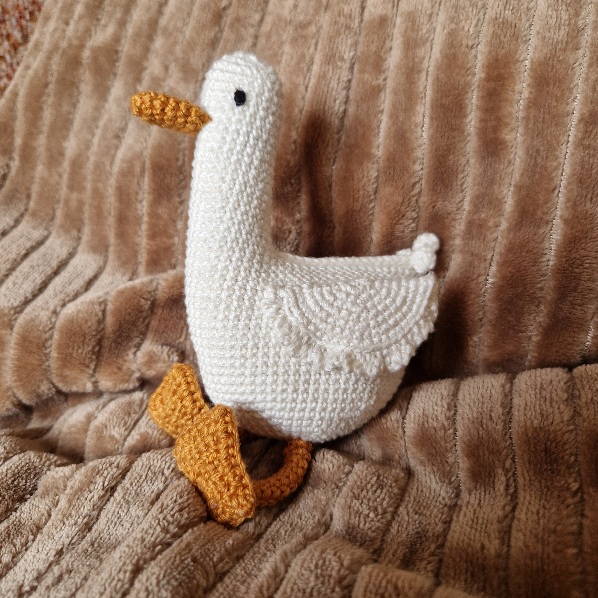 Knuffel gans, gehaakte gans, gehaakte eend
